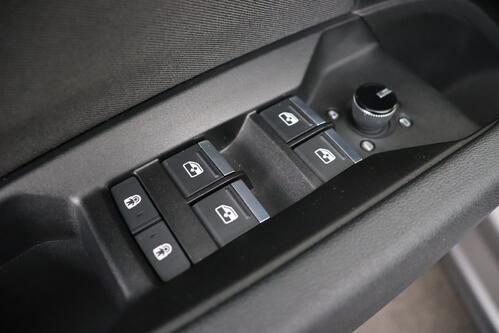 AUDI Q4 E-TRON 35 S-LINE 52 kWh + CARPLAY + GPS + PDC + ALU 