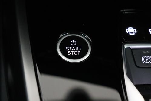 AUDI Q4 E-TRON 35 S-LINE 52 kWh + CARPLAY + GPS + PDC + ALU 