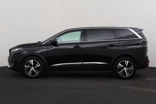PEUGEOT 5008 GT 1.2 PURETECH EAT8 + A/T +7PL. + GPS + CARPLAY + CAMERA + PDC + CRUISE + ALU 
