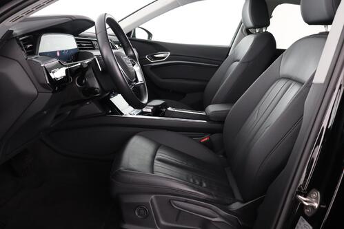 AUDI e-tron QUATTRO 55 ADVANCE 86 kWh + A/T + GPS + LEDER + CAMERA + PDC + CRUISE + ALU 