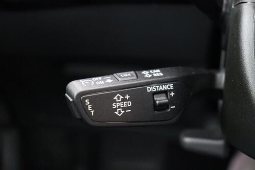 AUDI e-tron QUATTRO 55 ADVANCE 86 kWh + A/T + GPS + LEDER + CAMERA + PDC + CRUISE + ALU 