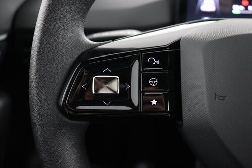 MG MG4 COMFORT 51 kWh + A/T + CARPLAY + PDC