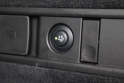 BMW X5 30D XDRIVE + CARPLAY + GPS + CAMERA + PDC + CRUISE (ACC) + LEDER + ALU 