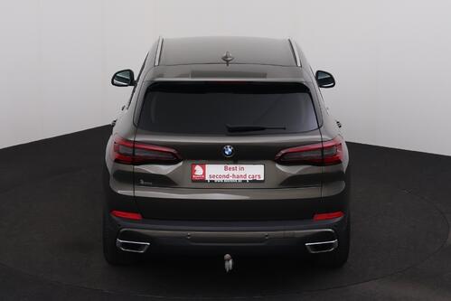 BMW X5 30D XDRIVE + CARPLAY + GPS + CAMERA + PDC + CRUISE (ACC) + LEDER + ALU 