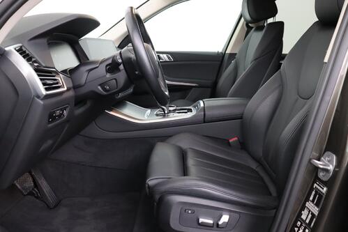 BMW X5 30D XDRIVE + CARPLAY + GPS + CAMERA + PDC + CRUISE (ACC) + LEDER + ALU 