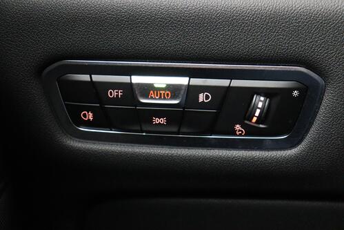 BMW X5 30D XDRIVE + CARPLAY + GPS + CAMERA + PDC + CRUISE (ACC) + LEDER + ALU 