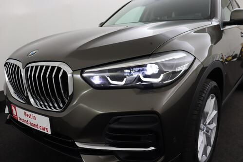 BMW X5 30D XDRIVE + CARPLAY + GPS + CAMERA + PDC + CRUISE (ACC) + LEDER + ALU 