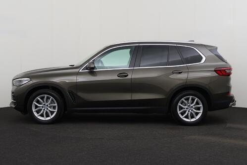 BMW X5 30D XDRIVE + CARPLAY + GPS + CAMERA + PDC + CRUISE (ACC) + LEDER + ALU 