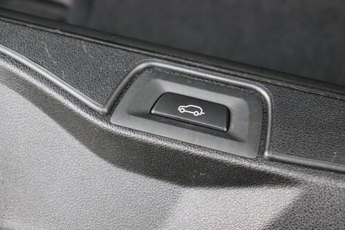 BMW X5 30D XDRIVE + CARPLAY + GPS + CAMERA + PDC + CRUISE (ACC) + LEDER + ALU 