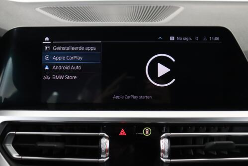 BMW 330 e iA TOURING + GPS + CARPLAY + LEDER/ALCANTARA + PDC + CRUISE + ALU 18