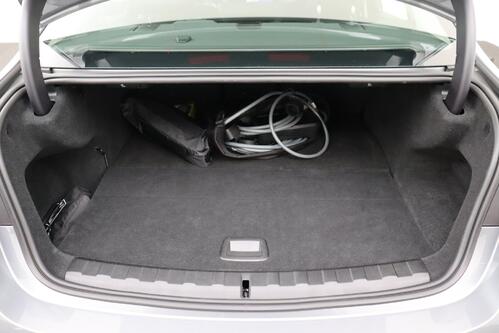 BMW 330  e iA xDrive  PHEV + GPS + CARPLAY + CAMERA + PDC + CRUISE + ALU 