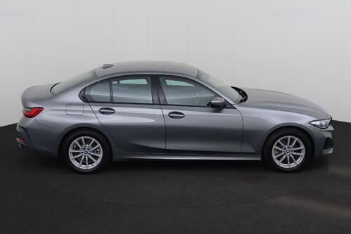 BMW 330  e iA xDrive  PHEV + GPS + CARPLAY + CAMERA + PDC + CRUISE + ALU 