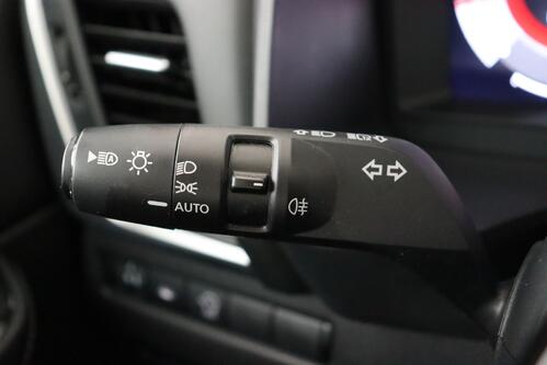 NISSAN Qashqai N-CONNECTA 1.3 DIG-T MHEV + A/T + GPS + CARPLAY + CAMERA + PDC + PANO DAK + CRUISE(ACC) + ALU 