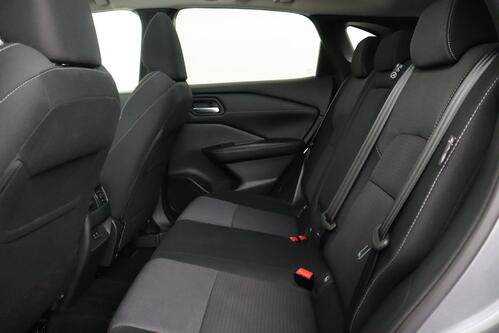 NISSAN Qashqai N-CONNECTA 1.3 DIG-T MHEV + A/T + GPS + CARPLAY + CAMERA + PDC + PANO DAK + CRUISE(ACC) + ALU 