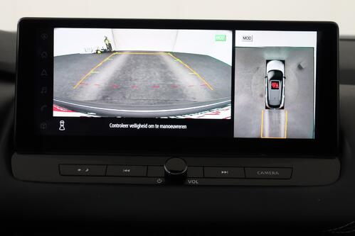 NISSAN Qashqai N-CONNECTA 1.3 DIG-T MHEV + A/T + GPS + CARPLAY + CAMERA + PDC + PANO DAK + CRUISE(ACC) + ALU 