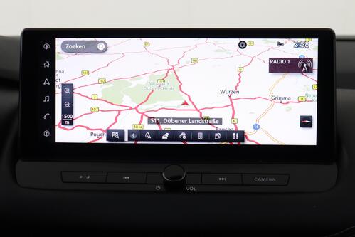 NISSAN Qashqai N-CONNECTA 1.3 DIG-T MHEV + A/T + GPS + CARPLAY + CAMERA + PDC + PANO DAK + CRUISE(ACC) + ALU 