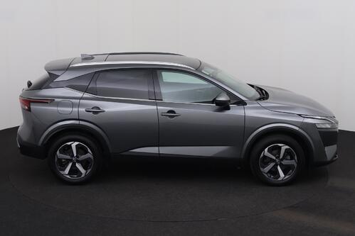 NISSAN Qashqai N-CONNECTA 1.3 DIG-T MHEV + A/T + GPS + CARPLAY + CAMERA + PDC + PANO DAK + CRUISE(ACC) + ALU 