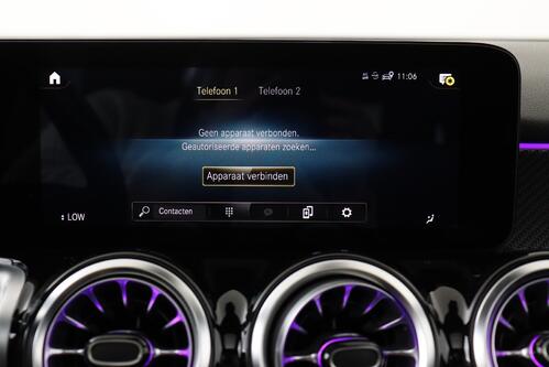 MERCEDES-BENZ GLB 200 iA AMG-LINE + 7PL. + GPS + CAMERA + PDC + CRUISE + PANO + LEDER/ALCANTARA + ALU 