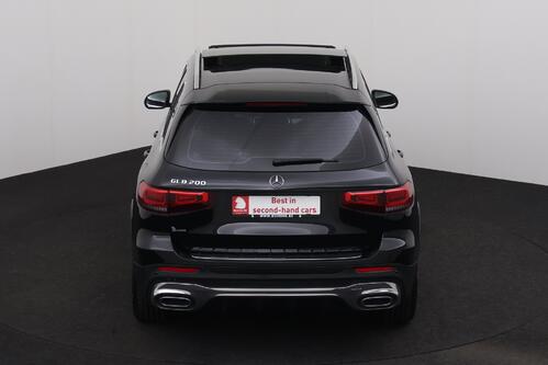 MERCEDES-BENZ GLB 200 iA AMG-LINE + 7PL. + GPS + CAMERA + PDC + CRUISE + PANO + LEDER/ALCANTARA + ALU 