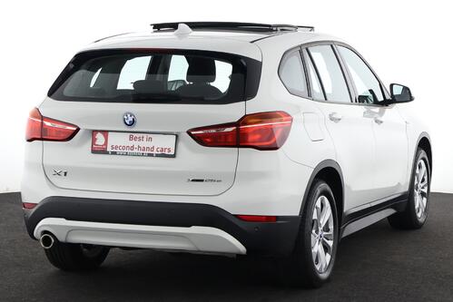 BMW X1  xDrive25e iA  + GPS + PDC + CRUISE + PANO DAK + ALU 