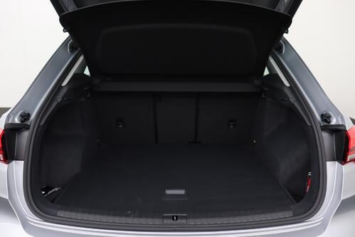 AUDI Q3 35 2.0 TDI S-TRONIC BUSINESS EDITION + GPS + PDC + ALU 17