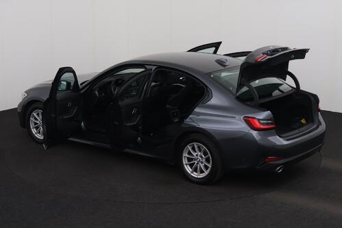 BMW 320 DA ADVANTAGE PACK BUSINESS + CARPLAY + GPS + CAMERA + PDC + CRUISE + LEDER + ALU 