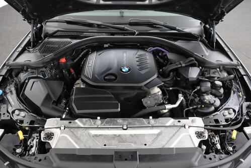 BMW 320 DA ADVANTAGE PACK BUSINESS + CARPLAY + GPS + CAMERA + PDC + CRUISE + LEDER + ALU 