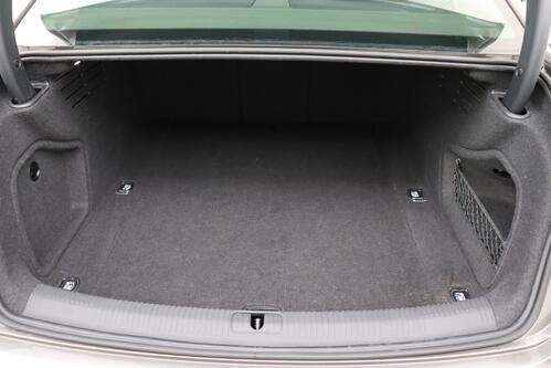 AUDI A4 BUSINESS EDITION 30 TDI S-TRONIC + CAMERA + PDC + LEDER + ALU 16