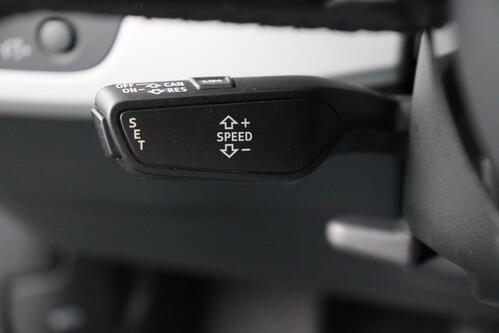 AUDI A4 BUSINESS EDITION 30 TDI S-TRONIC + CAMERA + PDC + LEDER + ALU 16