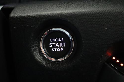 CITROEN C4 SHINE + CARPLAY + GPS + CAMERA + PDC + CRUISE + ALU 18