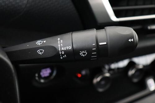 CITROEN C4 SHINE + CARPLAY + GPS + CAMERA + PDC + CRUISE + ALU 18