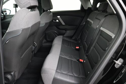 CITROEN C4 SHINE 1.2 PURETECH + A/T + GPS + CARPLAY + HALF/LEDER + PDC + CRUISE + ALU 18