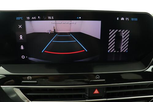 CITROEN C4 SHINE 1.2 PURETECH + A/T + GPS + CARPLAY + HALF/LEDER + PDC + CRUISE + ALU 18