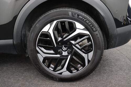 CITROEN C4 SHINE 1.2 PURETECH + A/T + GPS + CARPLAY + HALF/LEDER + PDC + CRUISE + ALU 18