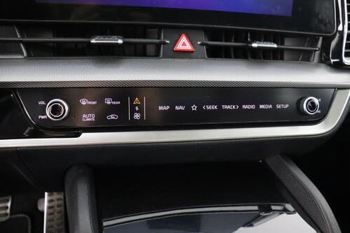 KIA Sportage GT-LINE  1.6 T-GDI  7DCT MHEV  + A/T + GPS + CARPLAY + LEDER /ALCANTARA + CAMERA + PDC + CRUISE (ACC) + ALU 19 + TREKHAAK 
