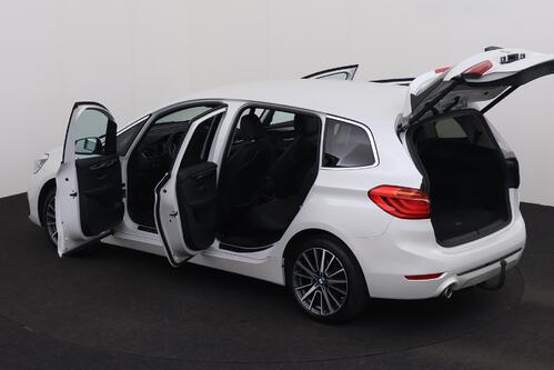 BMW 218 iA GRAN TOURER LUXURY LINE + CARPLAY + GPS + PDC + LEDER + ALU 