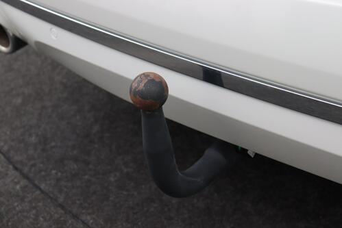 BMW 218 iA GRAN TOURER LUXURY LINE + CARPLAY + GPS + PDC + LEDER + ALU 