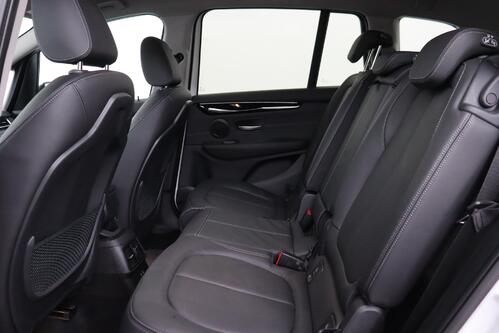 BMW 218 iA GRAN TOURER LUXURY LINE + CARPLAY + GPS + PDC + LEDER + ALU 