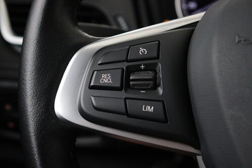 BMW 218 iA GRAN TOURER LUXURY LINE + CARPLAY + GPS + PDC + LEDER + ALU 