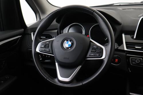 BMW 218 iA GRAN TOURER LUXURY LINE + CARPLAY + GPS + PDC + LEDER + ALU 