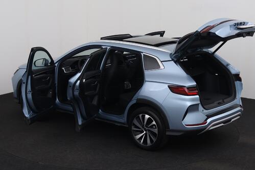 BYD Seal U COMFORT 71.8 kWh + CARPLAY + CAMERA + PDC + LEDER + PANO + ALU 19