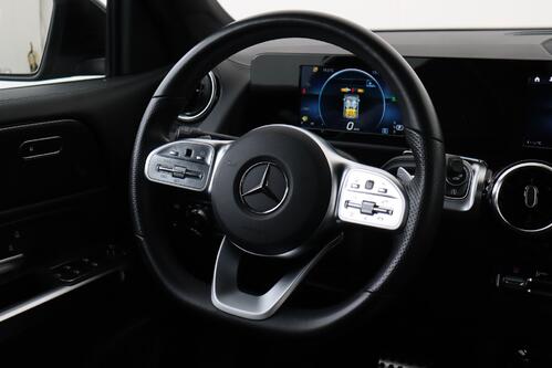 MERCEDES-BENZ GLB 180  AMG-Line dA + LEDER + PDC + CRUISE + ALU 
