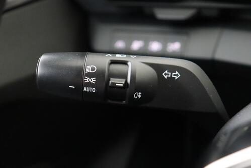 RENAULT Megane E-Tech TECHNO 40 kWh + A/T + CARPLAY + CAMERA + PDC + CRUISE + ALU