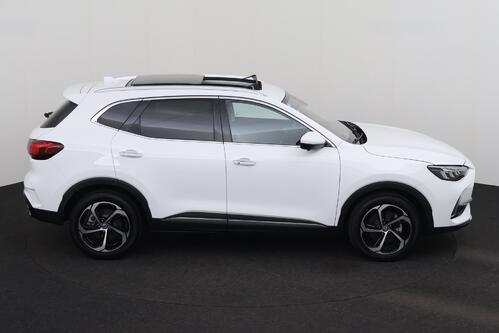 MG HS LUXURY 1.5 TGI + GPS + LEDER + CARPLAY + CAMERA + PDC + CRUISE + PANO DAK + ALU 18