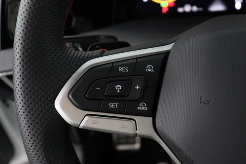 VOLKSWAGEN Golf GTI 2.0 TSI DSG FACELIFT + GPS + CARPLAY + CAMERA + PDC + OPEN DAK + CRUISE(ACC) + alu 