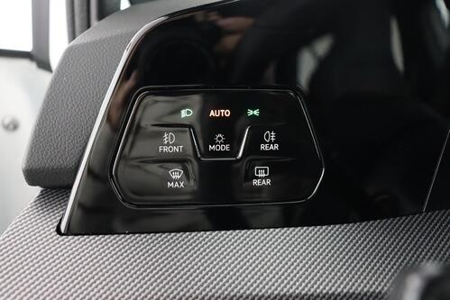 VOLKSWAGEN Golf GTI 2.0 TSI DSG FACELIFT + GPS + CARPLAY + CAMERA + PDC + OPEN DAK + CRUISE(ACC) + alu 