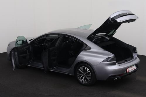 PEUGEOT 508 ALLURE PACK 1.2 PURETECH  EAT8 + A/T + GPS + CARPLAY + CAMERA + PDC + CRUISE + HALF/LEDER + ALU 