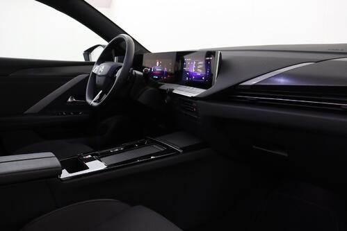 OPEL Astra SPORTS TOURER 1.2T GS + A/T + CARPLAY + CAMERA + HALF/LEDER + PDC + CRUISE(ACC) + OPEN DAK + ALU 