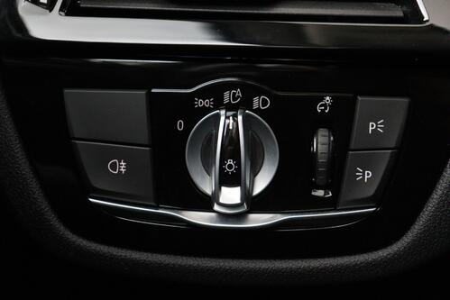 BMW 530 e iA XDRIVE TOURING + CARPLAY + GPS + CAMERA + PDC + CRUISE + ALU 