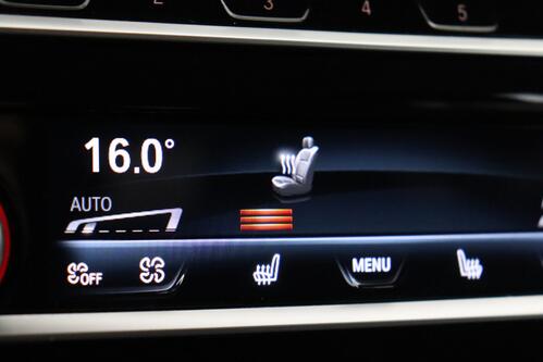 BMW 530 e iA XDRIVE TOURING + CARPLAY + GPS + CAMERA + PDC + CRUISE + ALU 